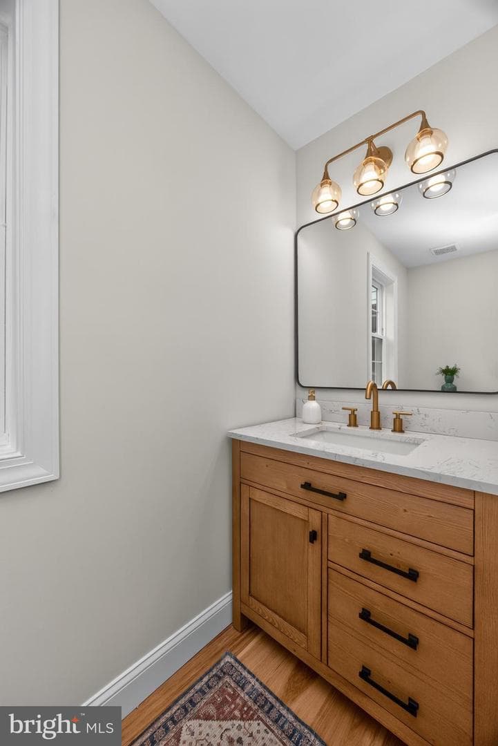 303 Norwood Road photo 13