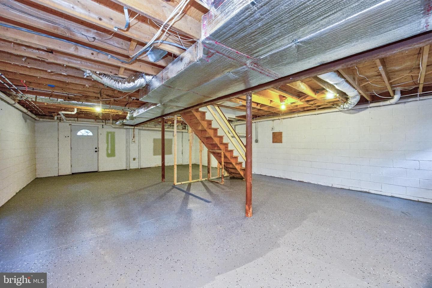 303 Norwood Road photo 43