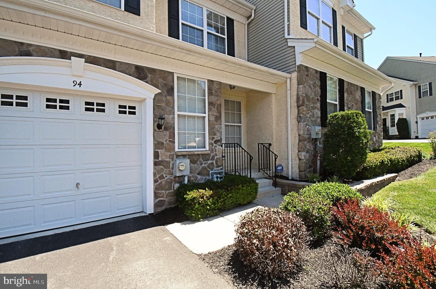 94 Longview Lane photo 3