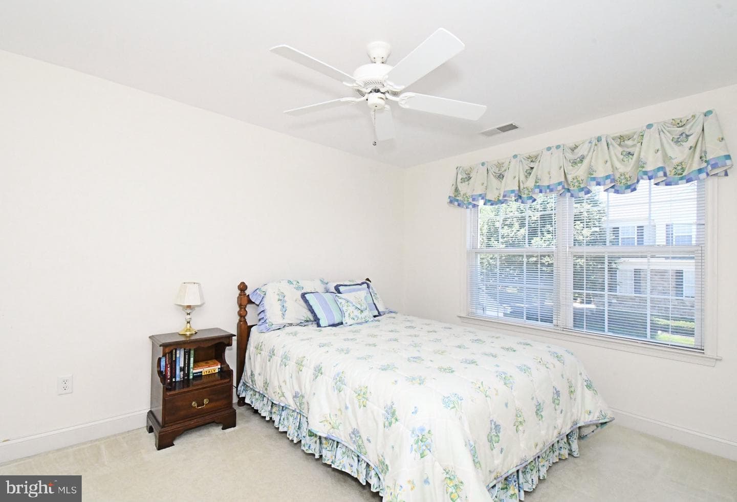 94 Longview Lane photo 38