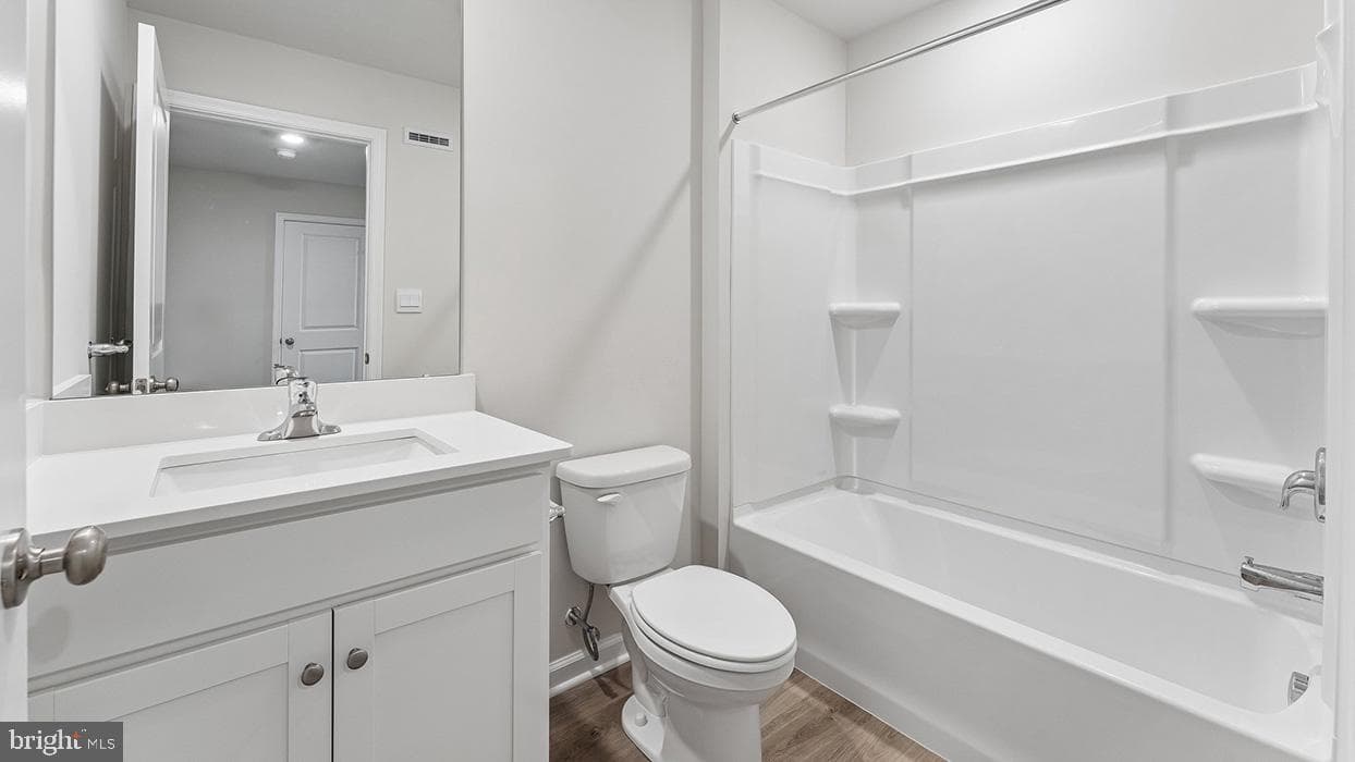 252 Derby Drive photo 20
