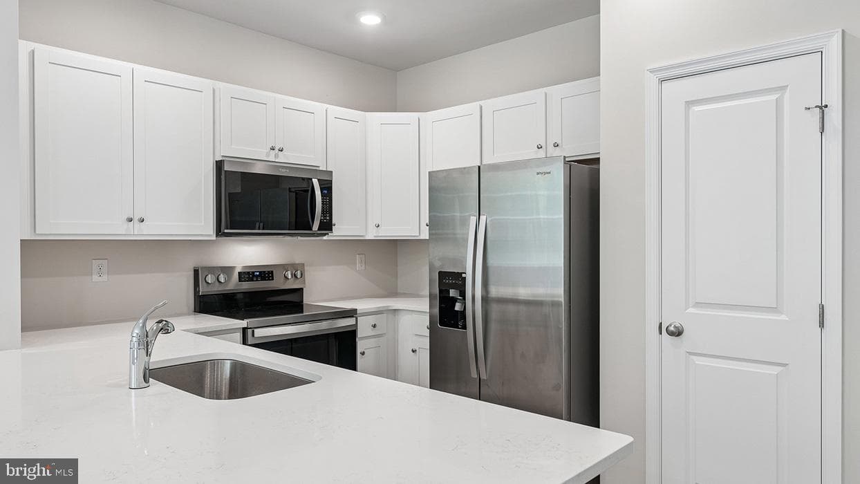 252 Derby Drive photo 7