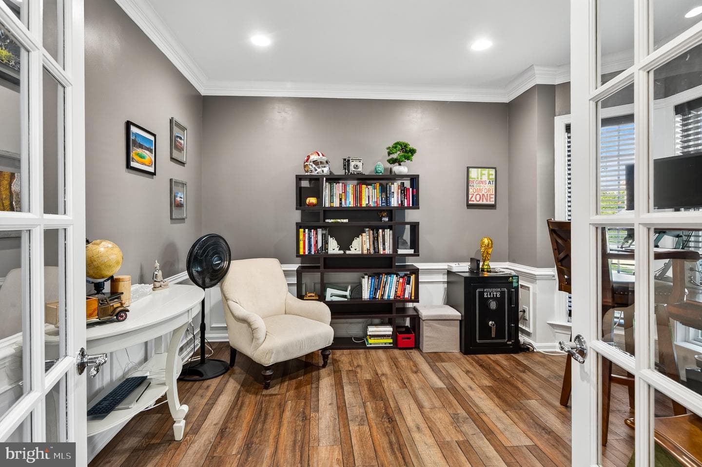 122 Bolero Drive photo 18