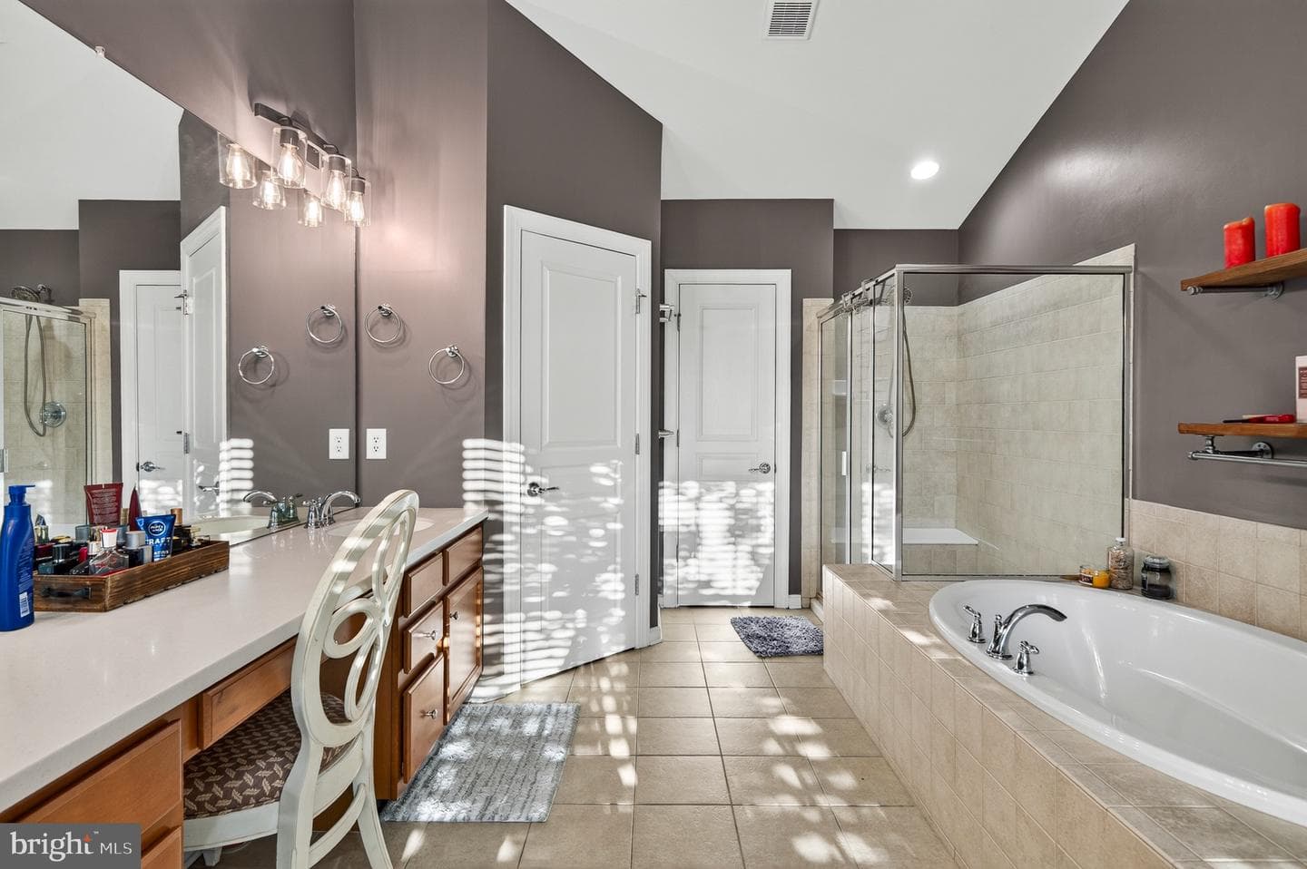 122 Bolero Drive photo 65