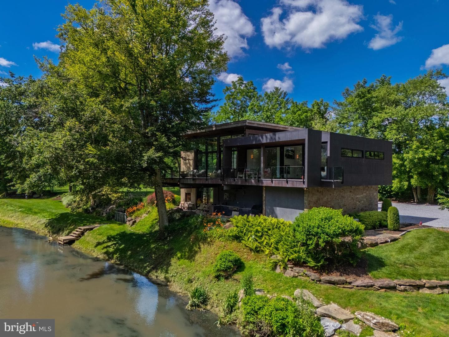 1574 Camp Linden Road, West Chester