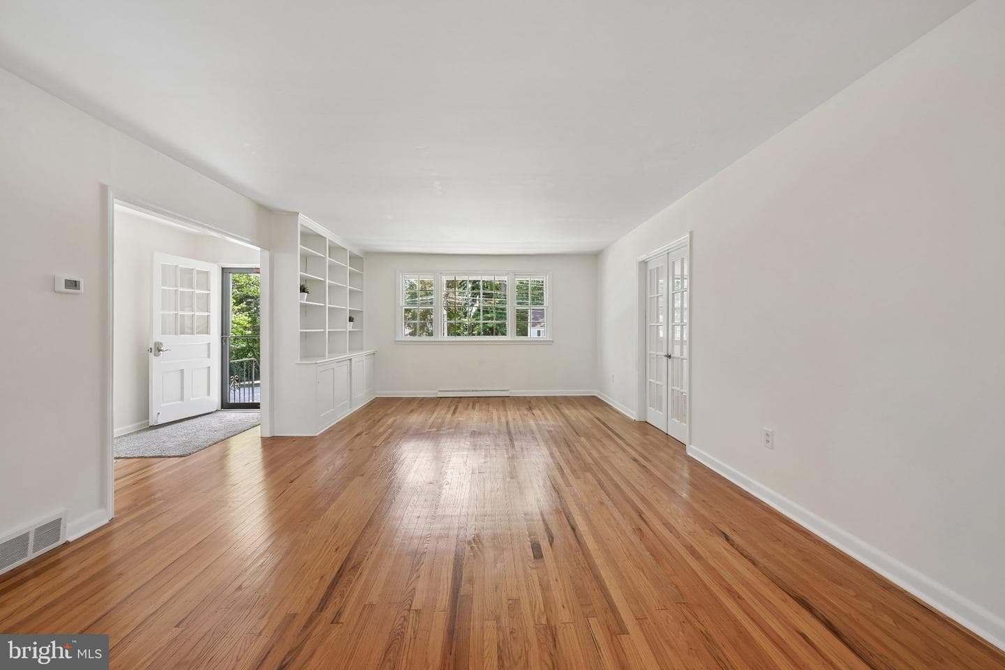 543 Midland Avenue photo 8