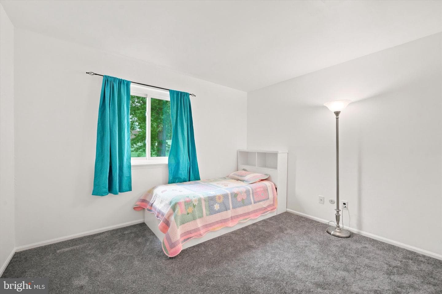 203 Camsten Court photo 19