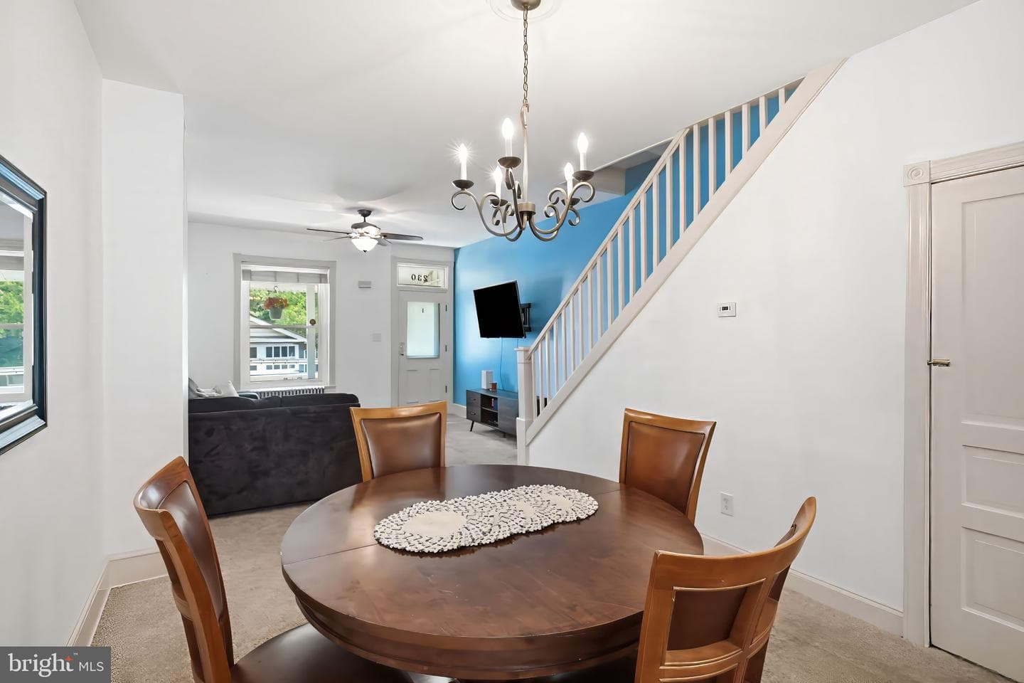 230 Milligan Street photo 8