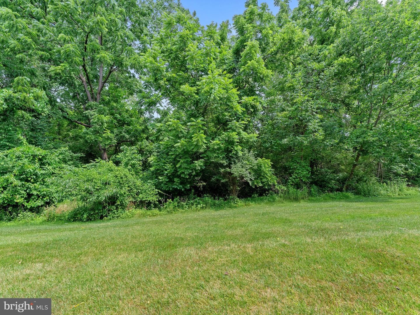 1214 Derry Lane photo 33