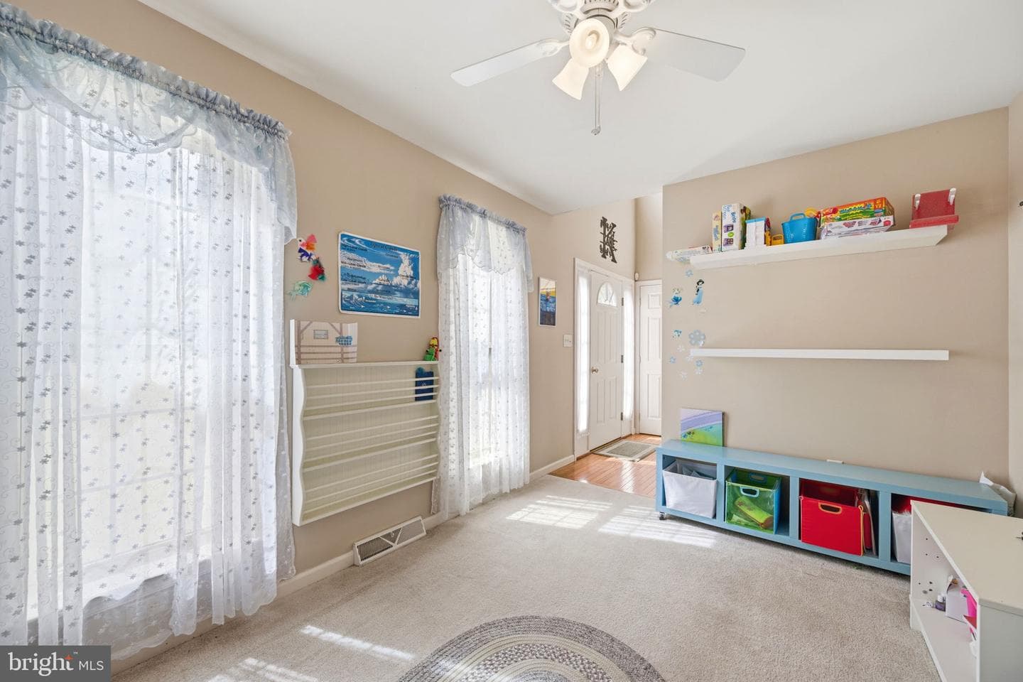 101 White Doe Drive photo 16