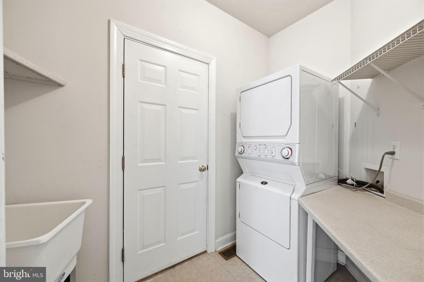 522 Raspberry Lane photo 45