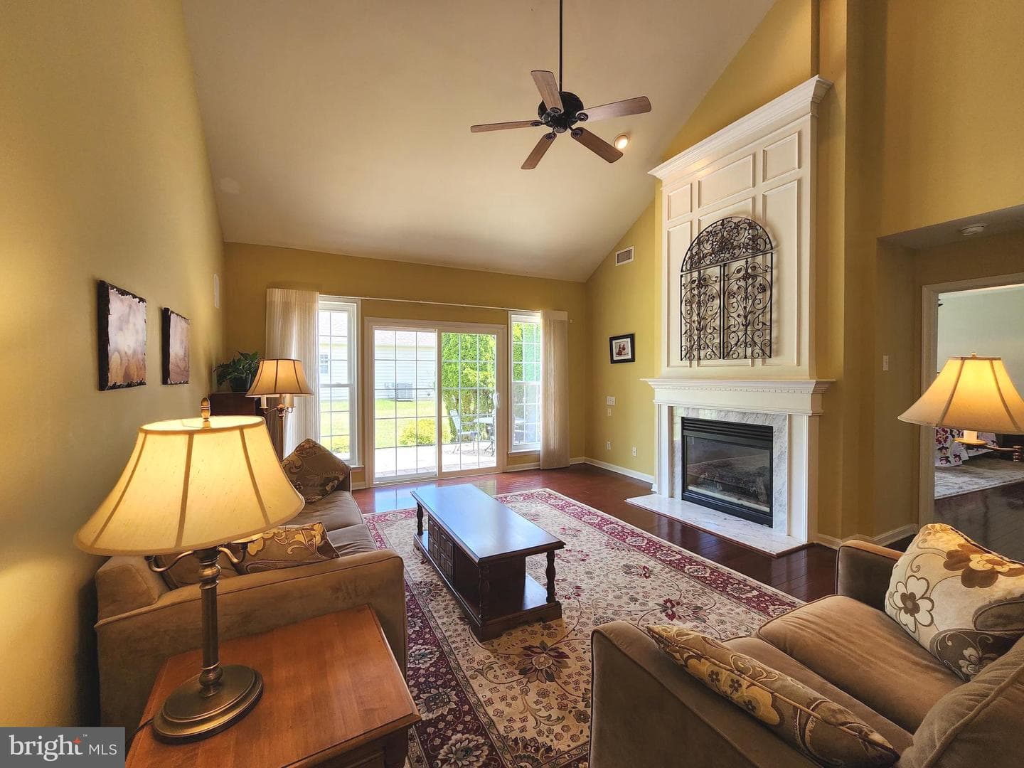 128 Lantana Drive photo 11