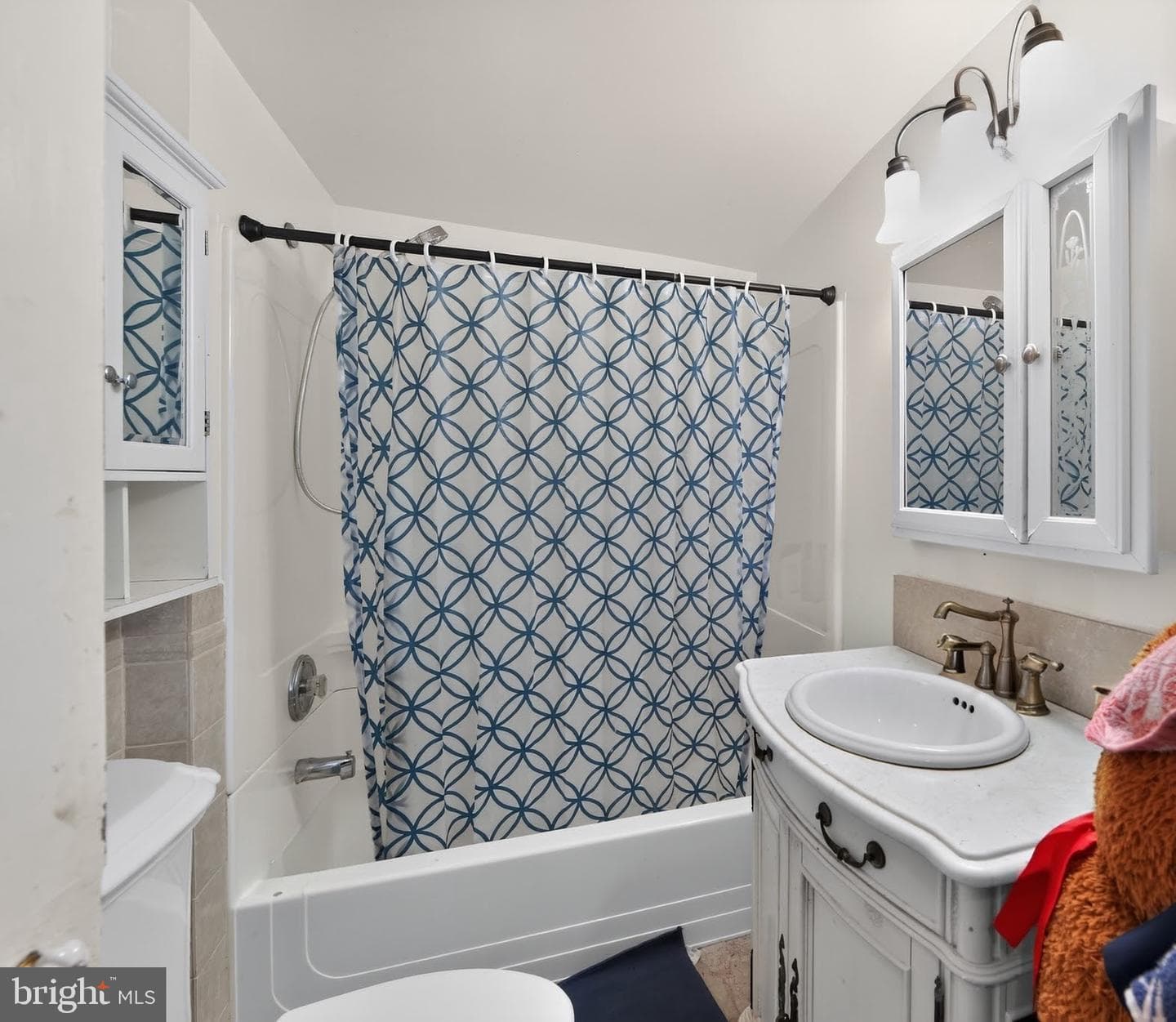 238 Brown Street photo 24