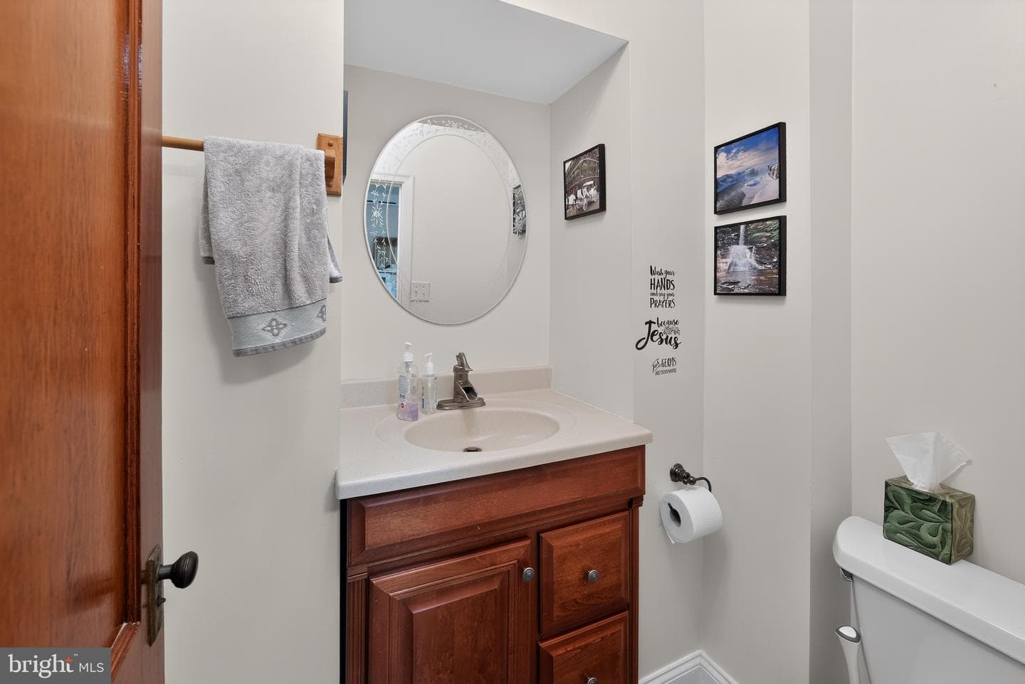 238 Brown Street photo 25