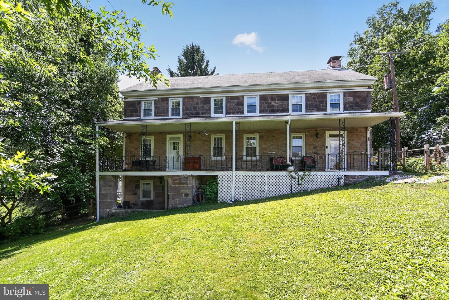 238 Brown Street photo 3