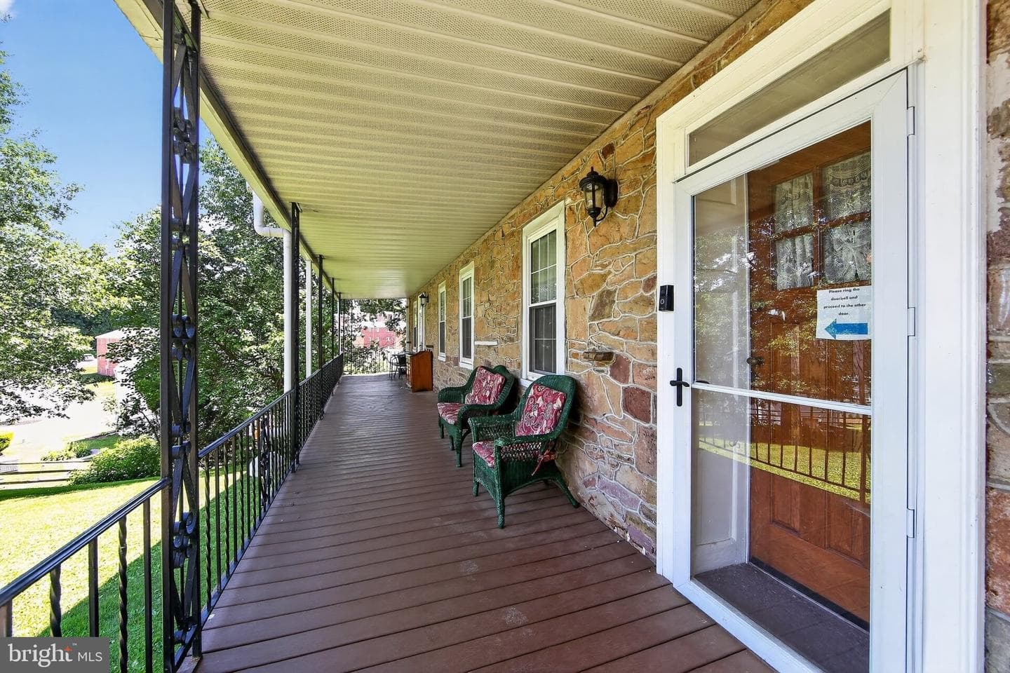 238 Brown Street photo 31