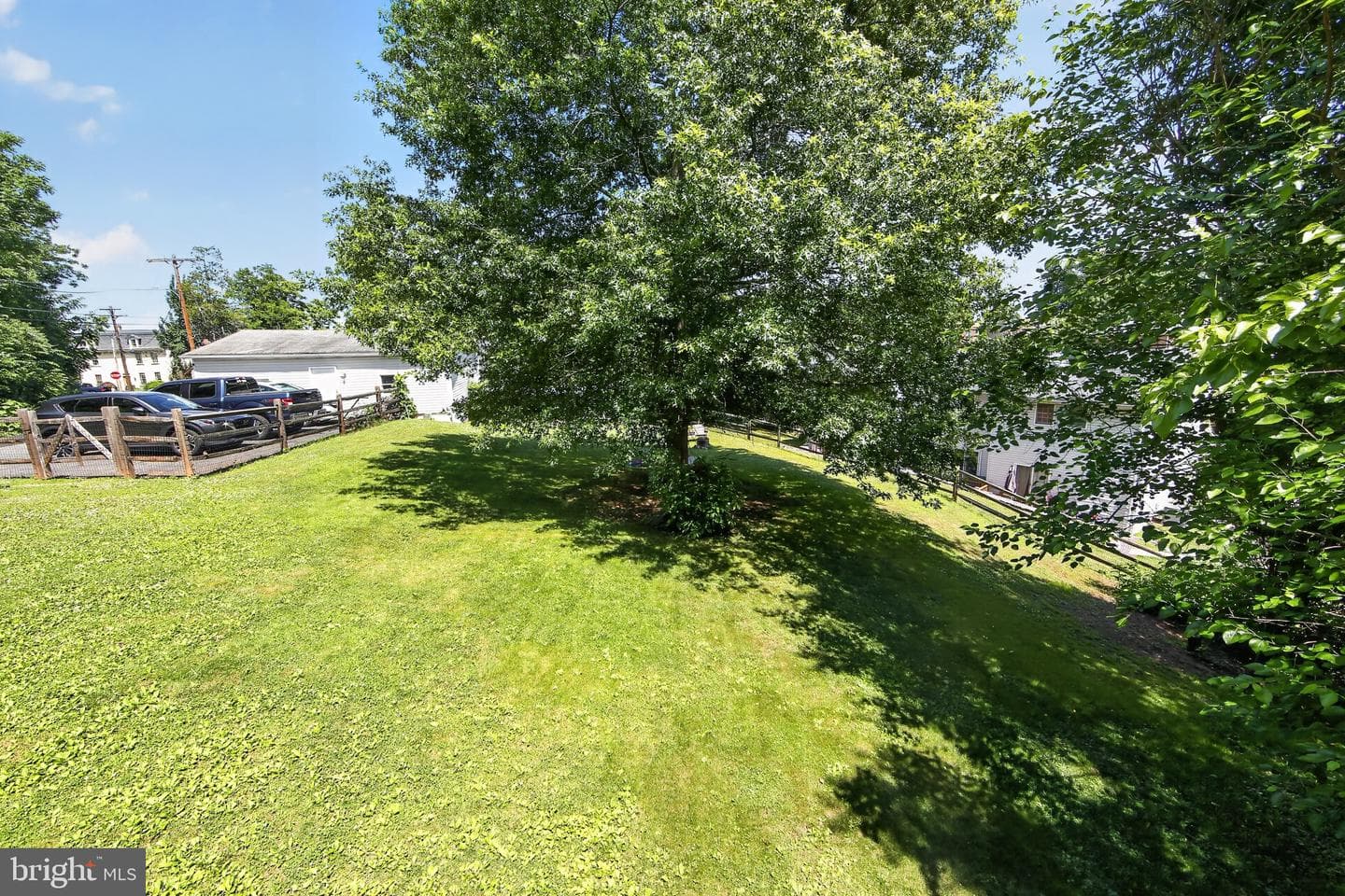 238 Brown Street photo 5