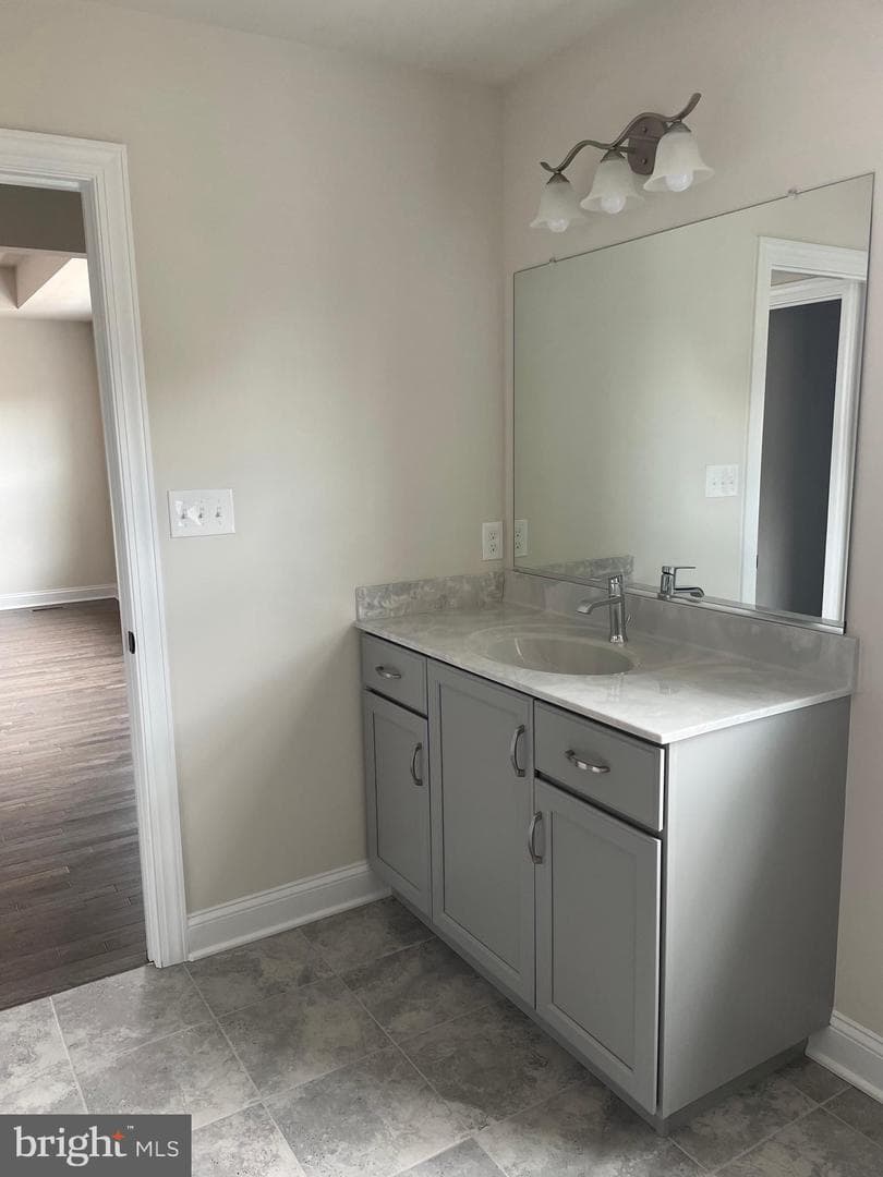 512 Lewis Street photo 26