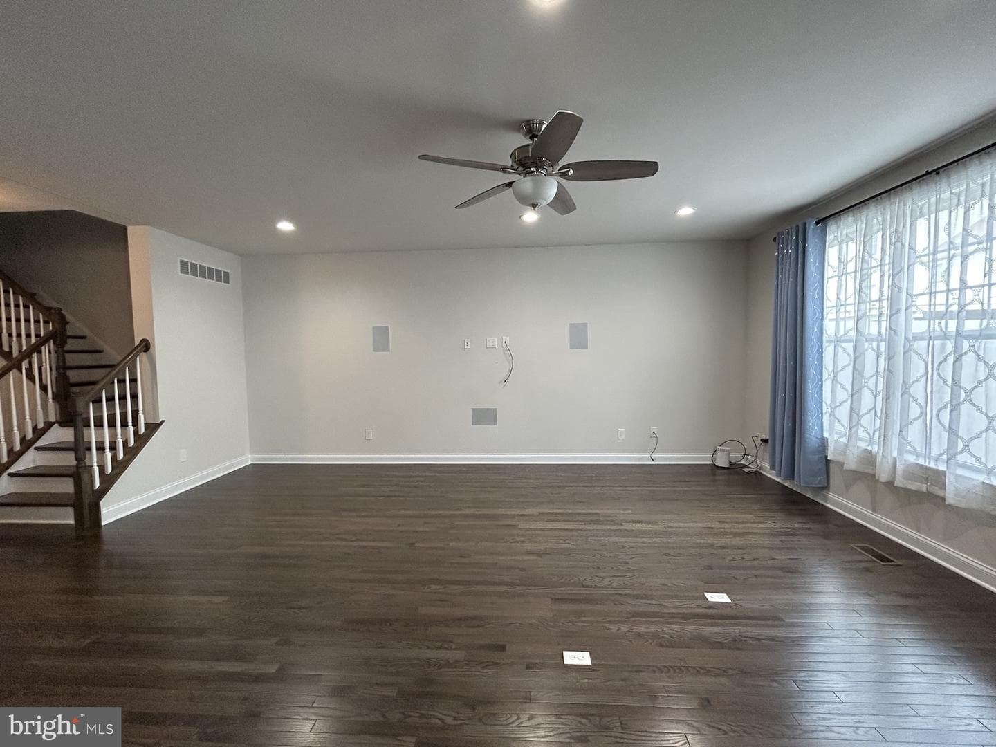 512 Lewis Street photo 43