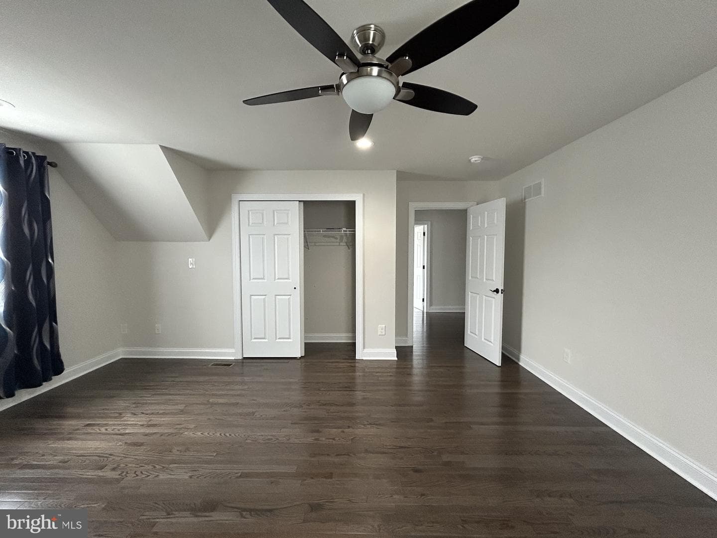 512 Lewis Street photo 56