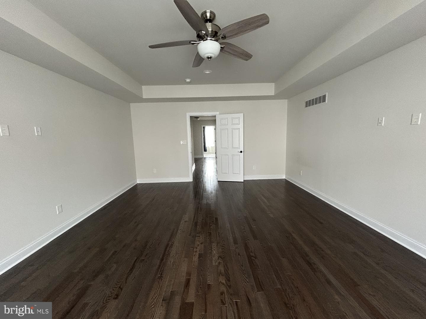 512 Lewis Street photo 60