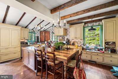781 Fairview Road photo 25
