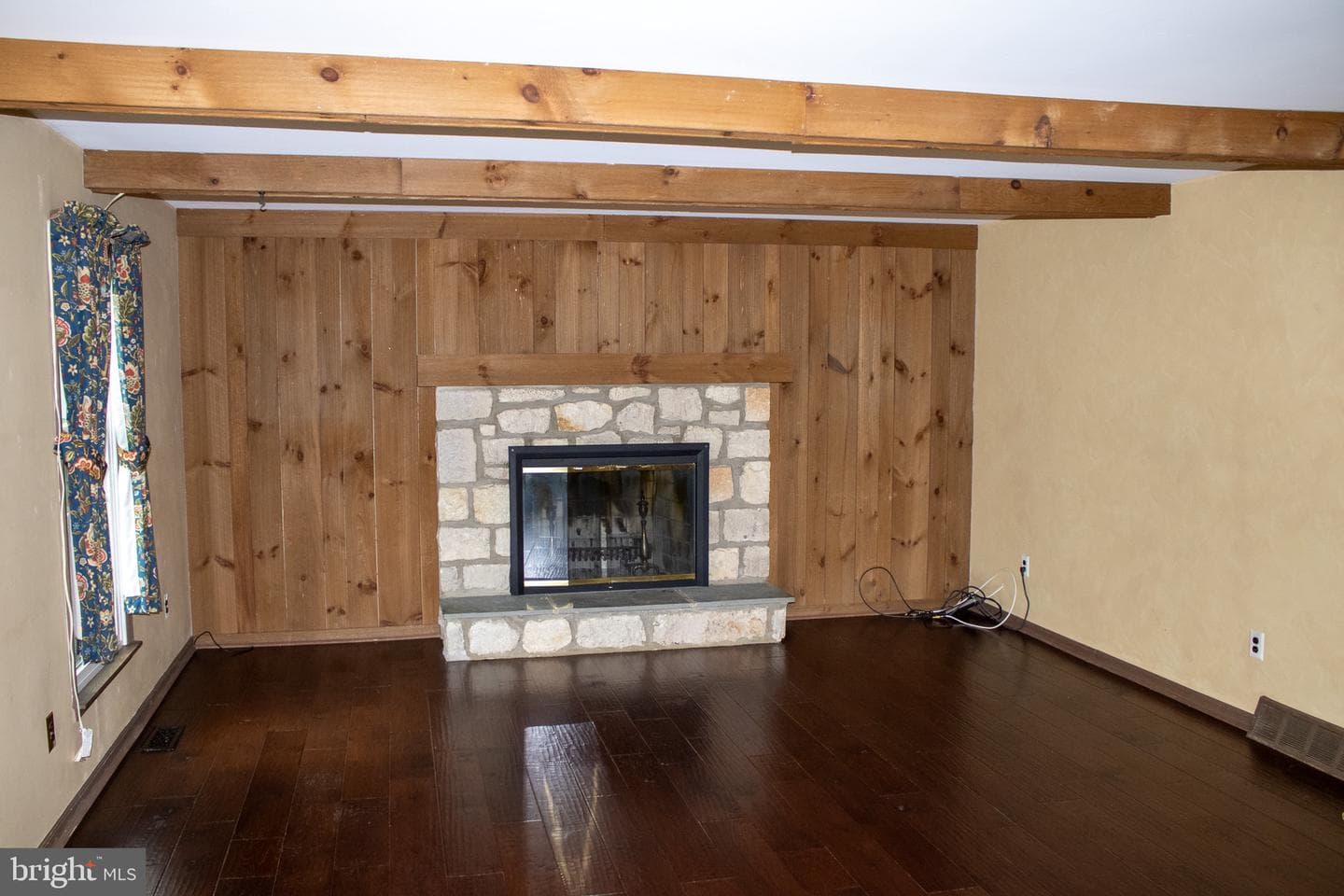 1701 Jennings Way photo 11