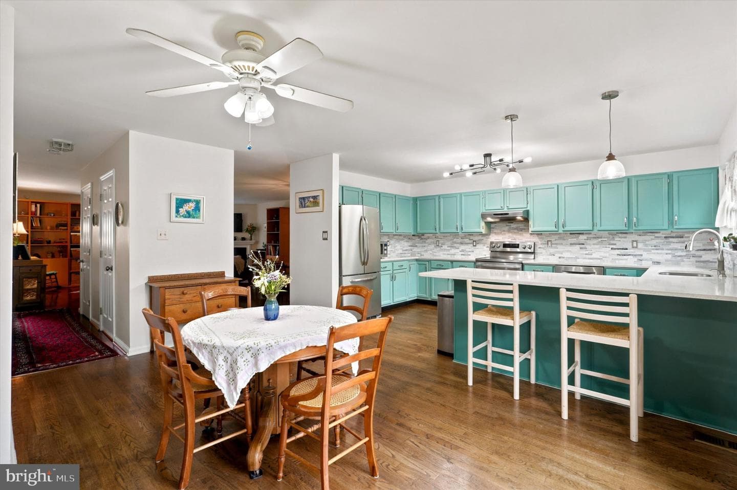 103 Princeton Circle photo 12