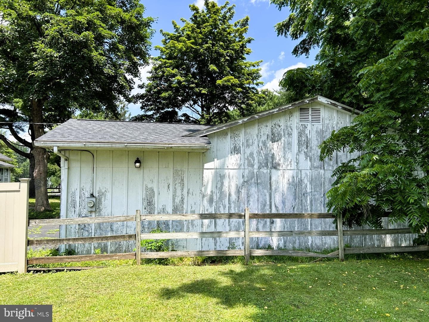 2519 Conestoga Avenue photo 6