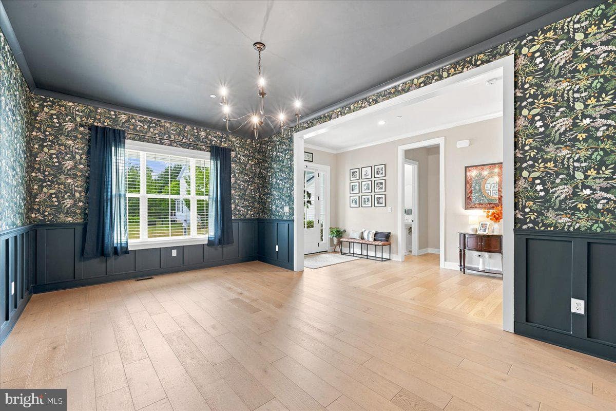 223 Lily Lane photo 5