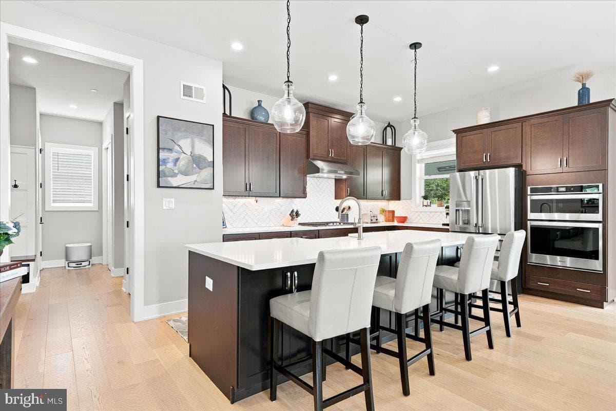 223 Lily Lane photo 8