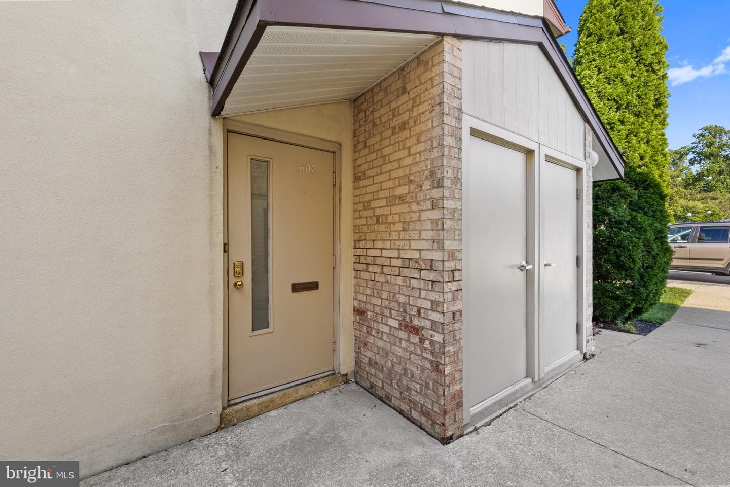 1607 Raintree Ln # 1607 photo 22