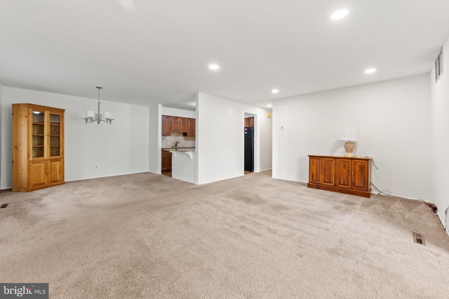 1607 Raintree Ln # 1607 photo 3