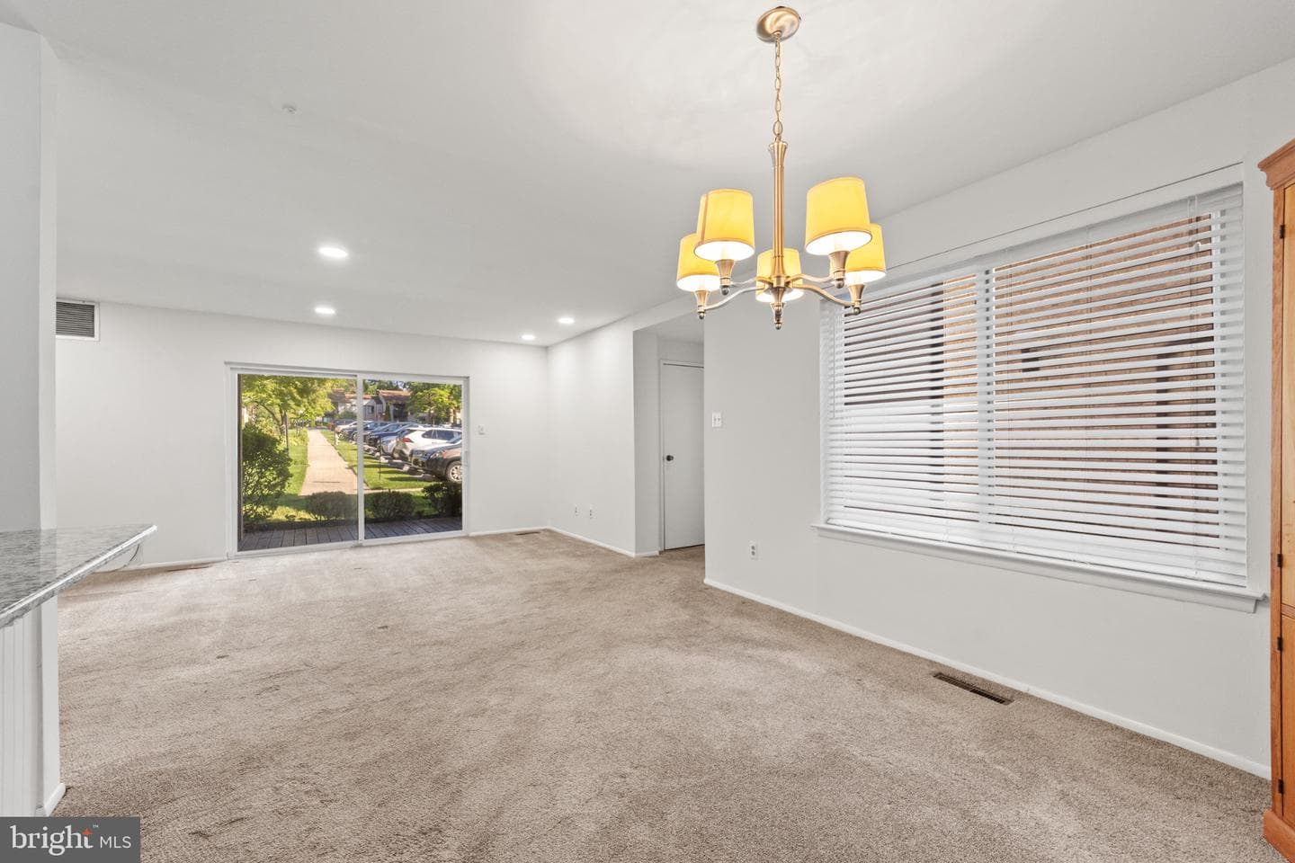 1607 Raintree Ln # 1607 photo 6