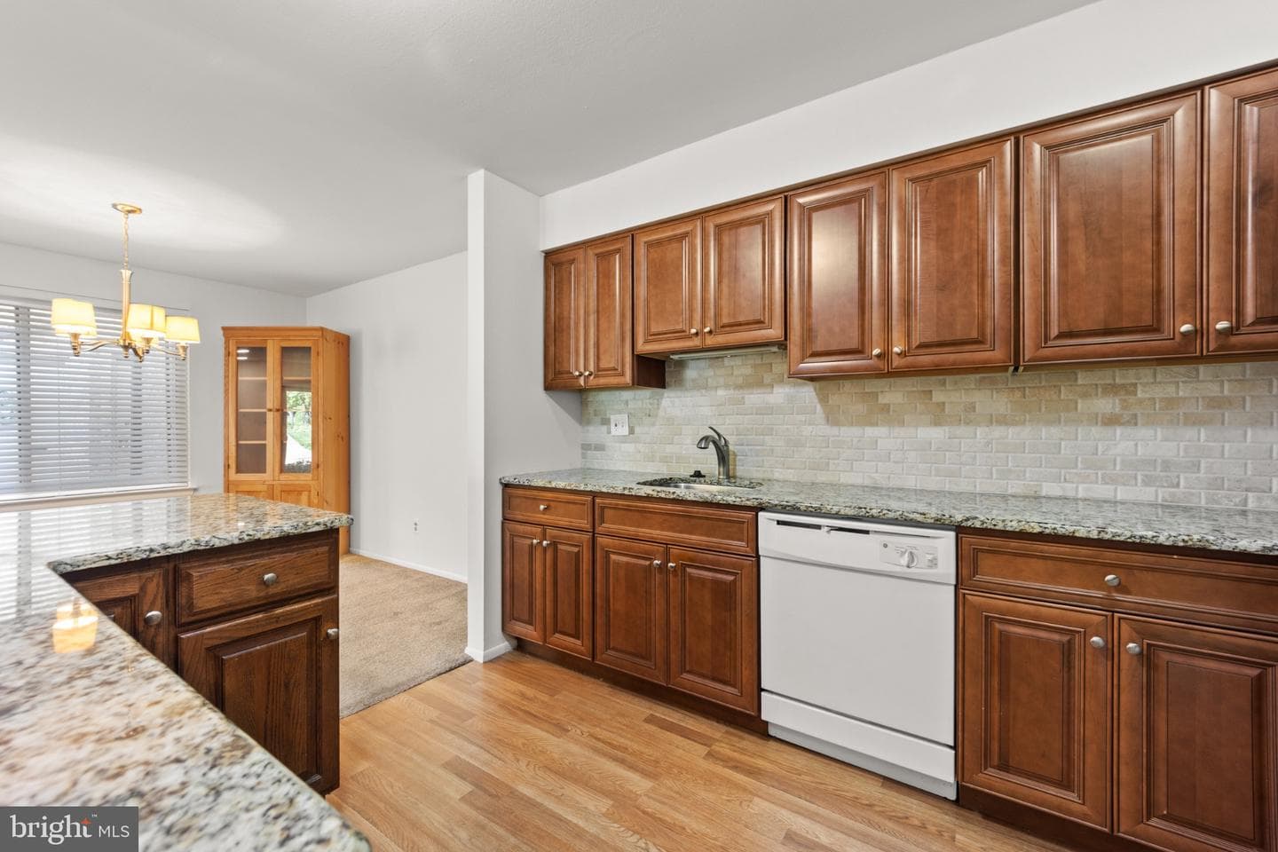 1607 Raintree Ln # 1607 photo 9