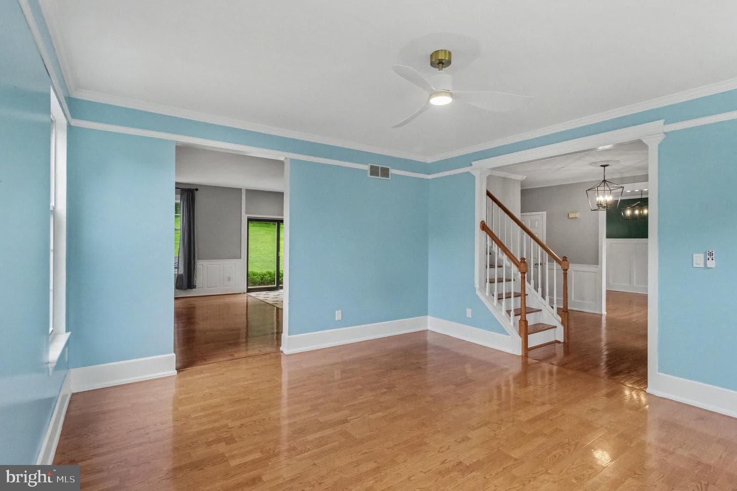324 Martingale Circle photo 10