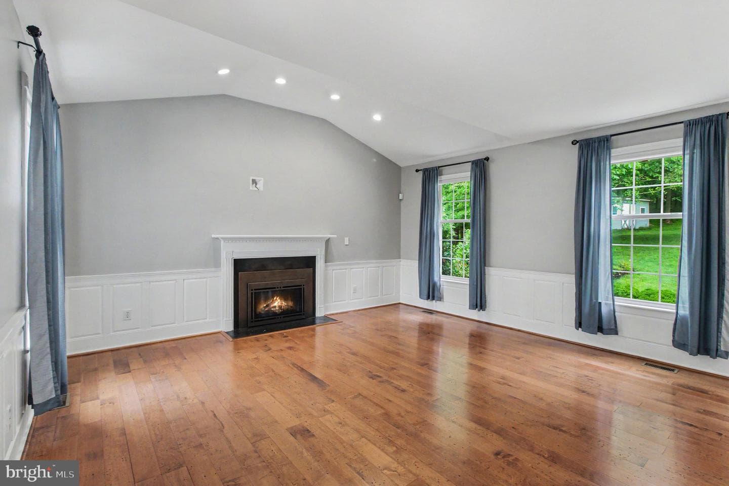 324 Martingale Circle photo 16