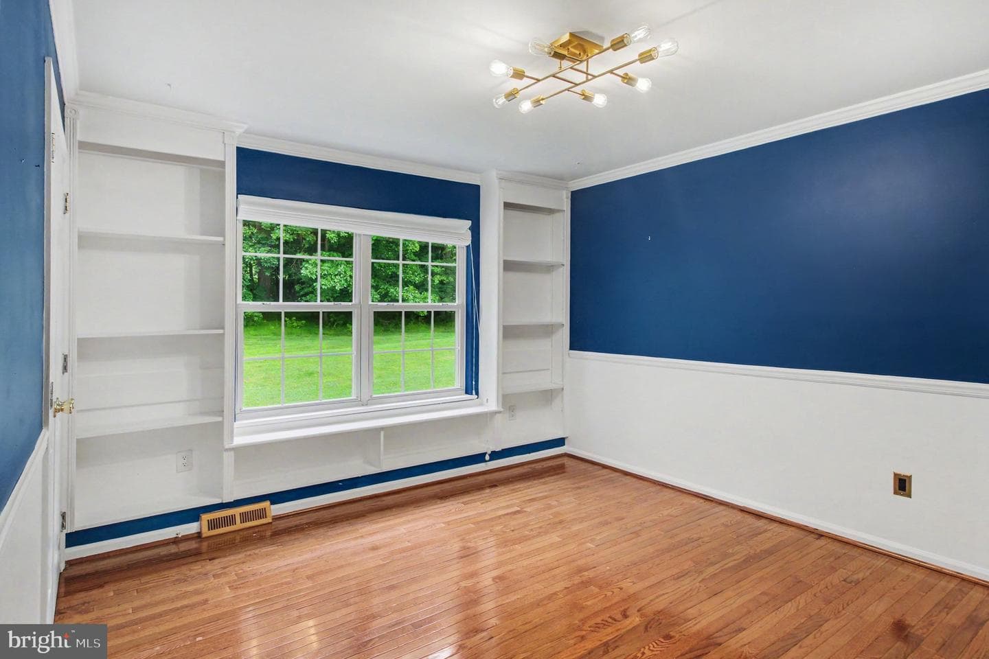 324 Martingale Circle photo 29
