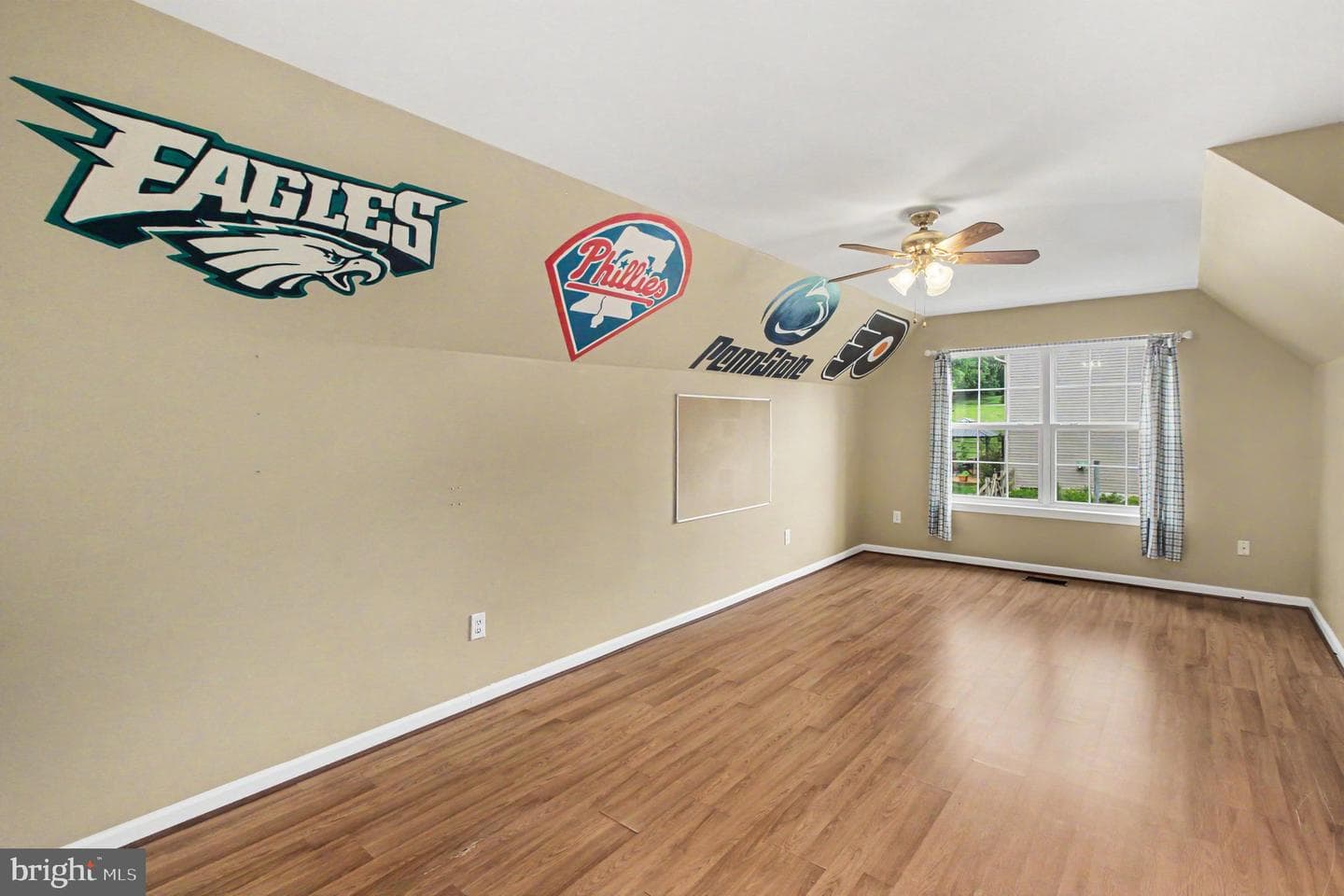 324 Martingale Circle photo 36