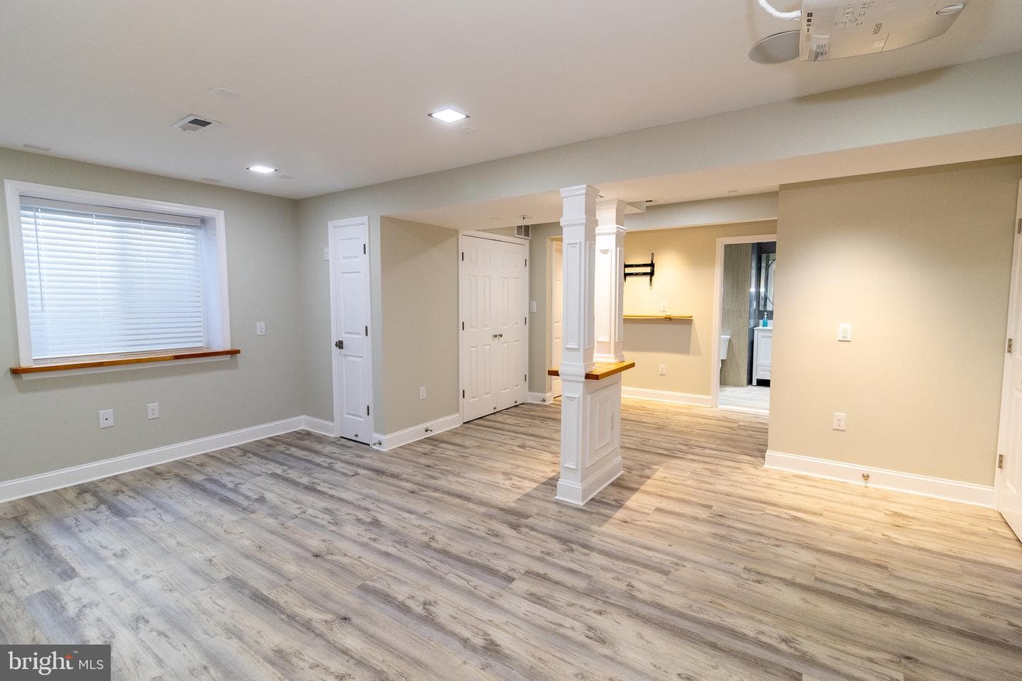 823 S Haines Circle photo 35
