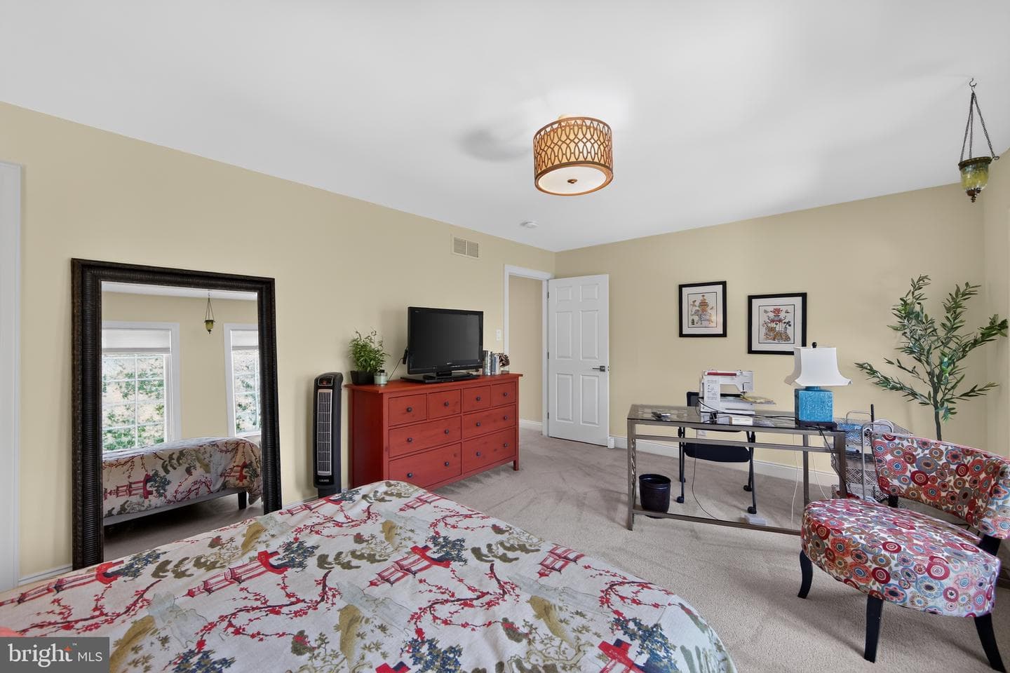 477 Fairmont Drive photo 24