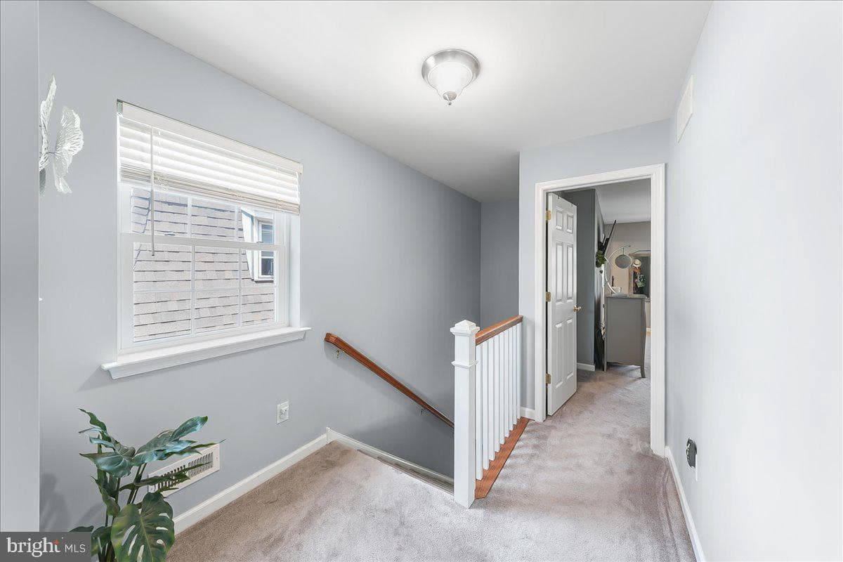 112 Dayton Street photo 24