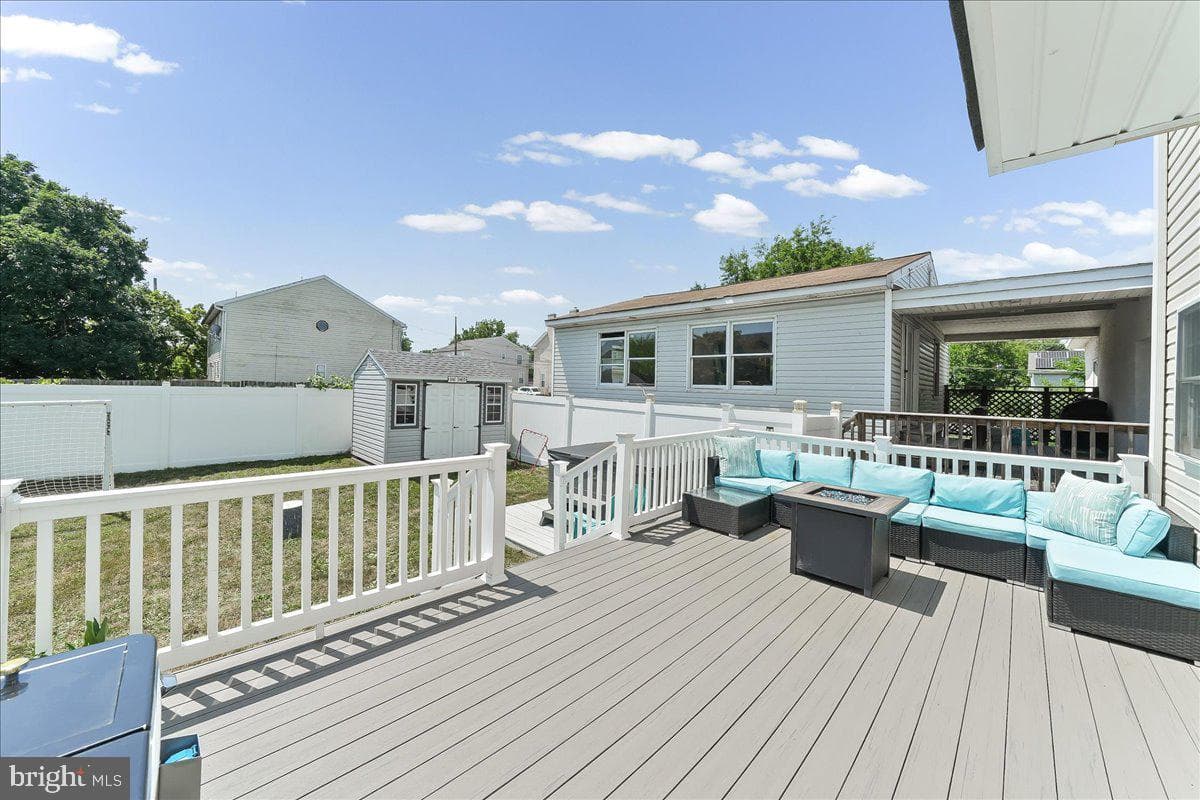 112 Dayton Street photo 29