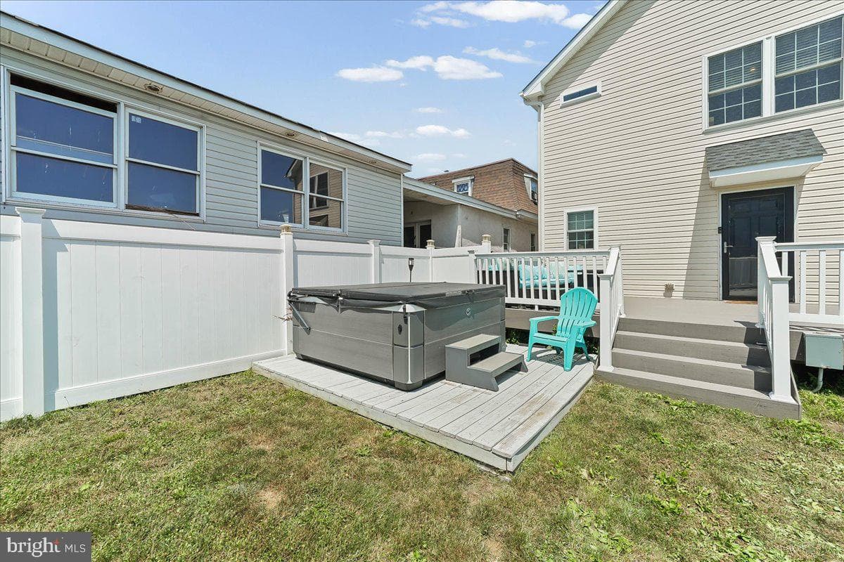 112 Dayton Street photo 32