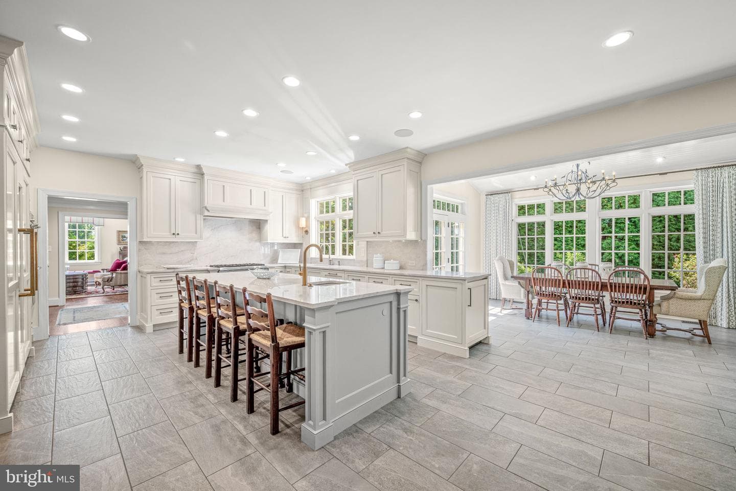 205 Exeter Road photo 19