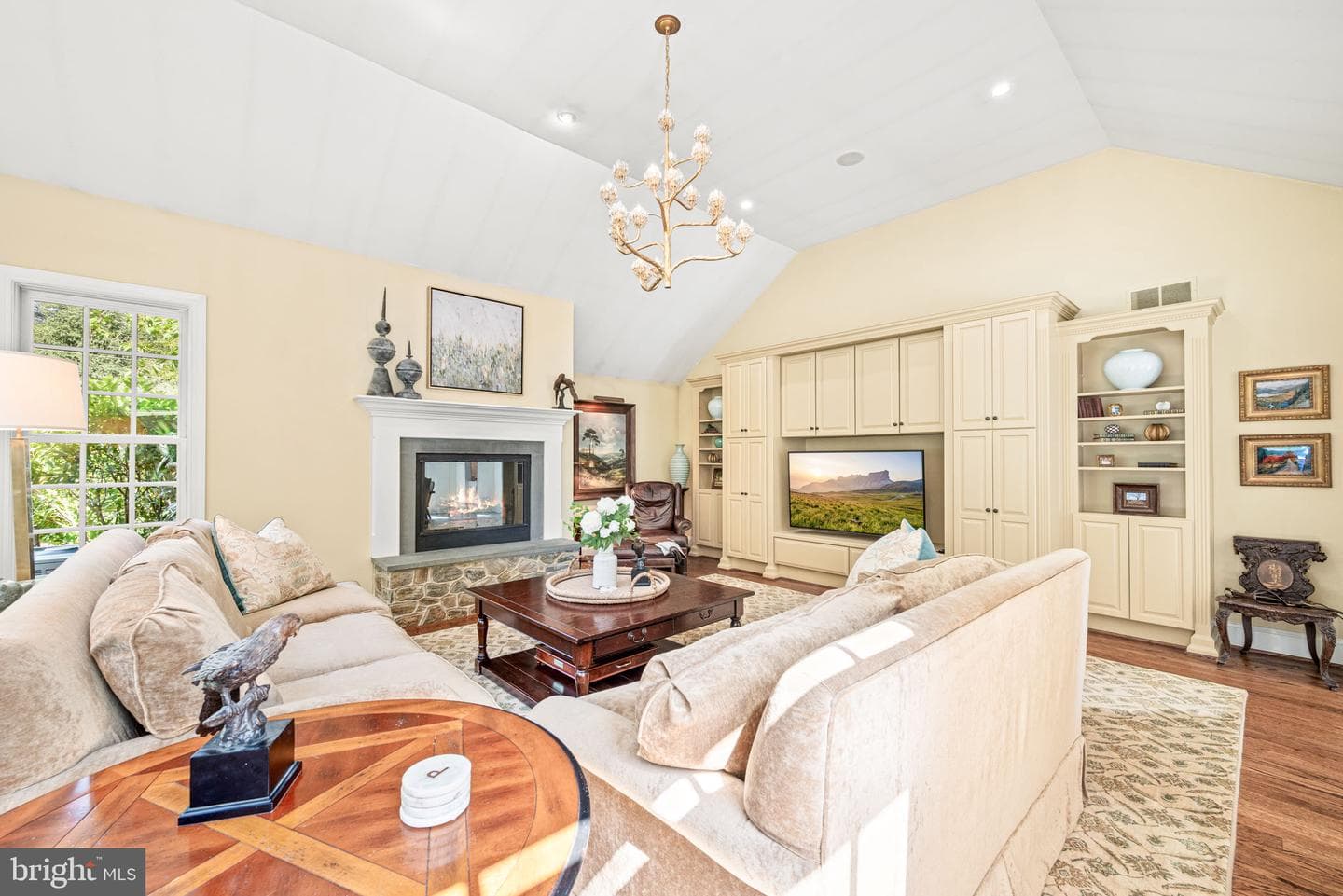 205 Exeter Road photo 30