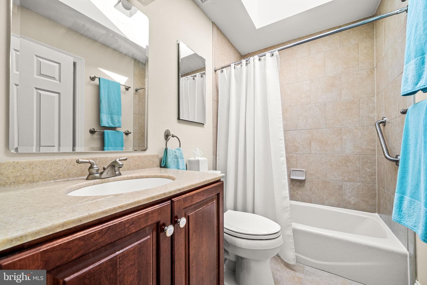 205 Exeter Road photo 50