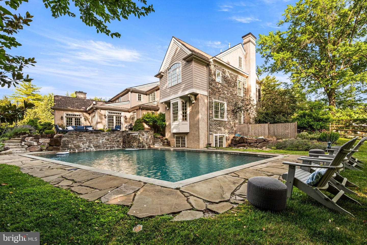 205 Exeter Road photo 69