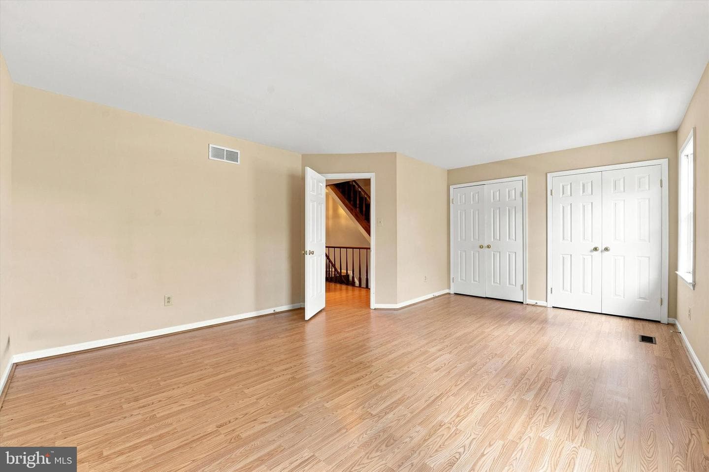 302 Brighton Circle photo 14