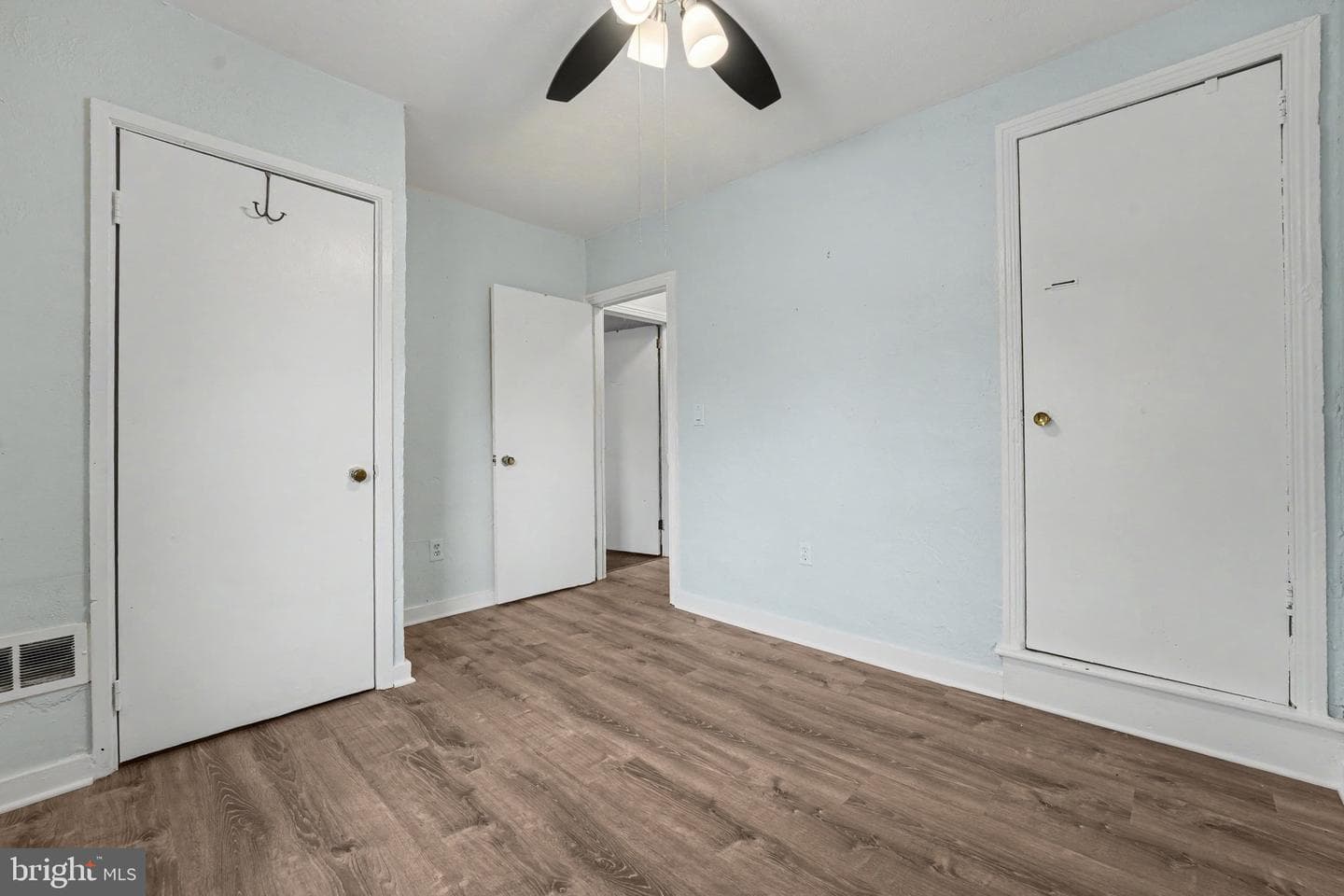 100 Poplar Street photo 16